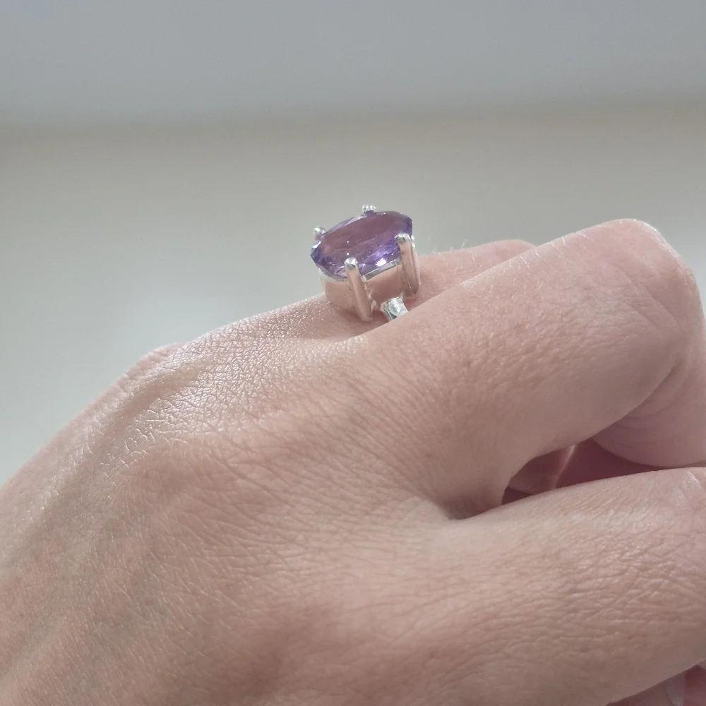 925 Natural Silver Ring with Amethyst Gemstone Handmade Ring - Picture 4 of 7
